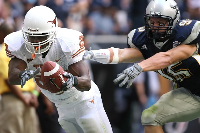 背后深层次 背后深层次