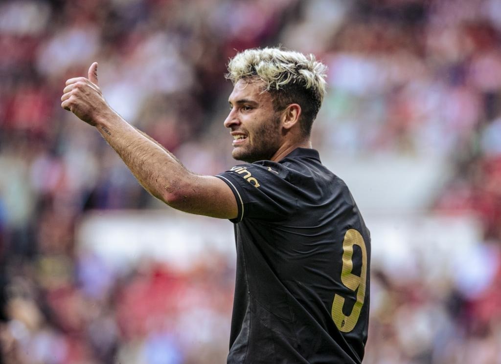 的续约往往 的续约往往