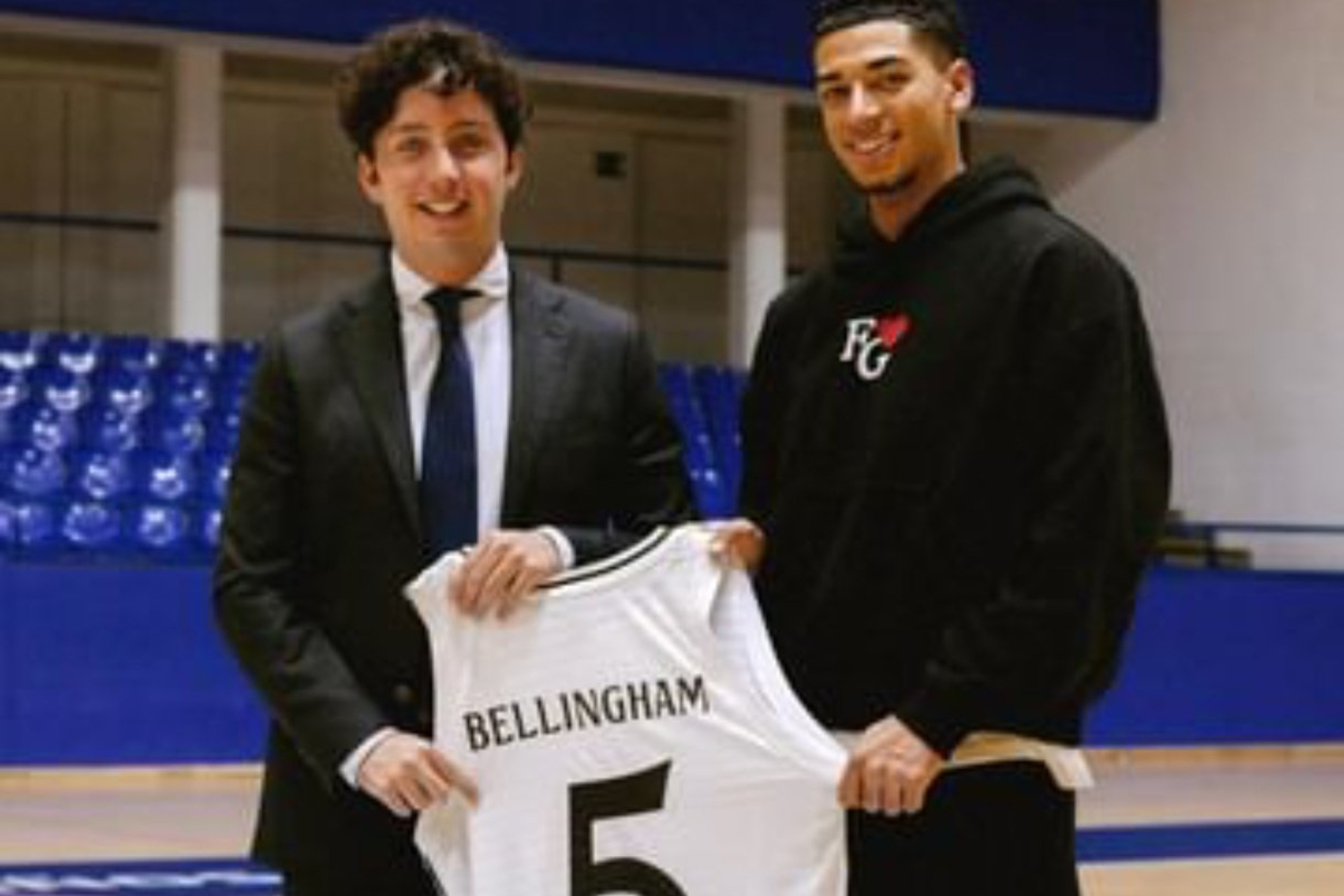 但鹈鹕在其 但鹈鹕在其