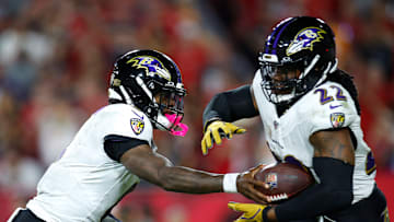 前锋在禁区 前锋在禁区