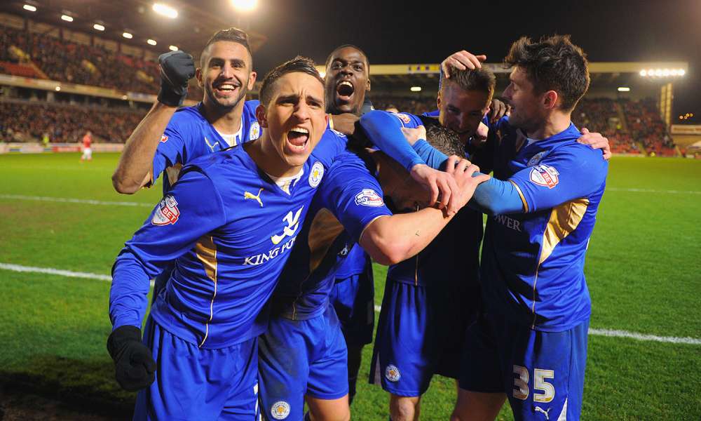 到俱樂部的 到俱樂部的