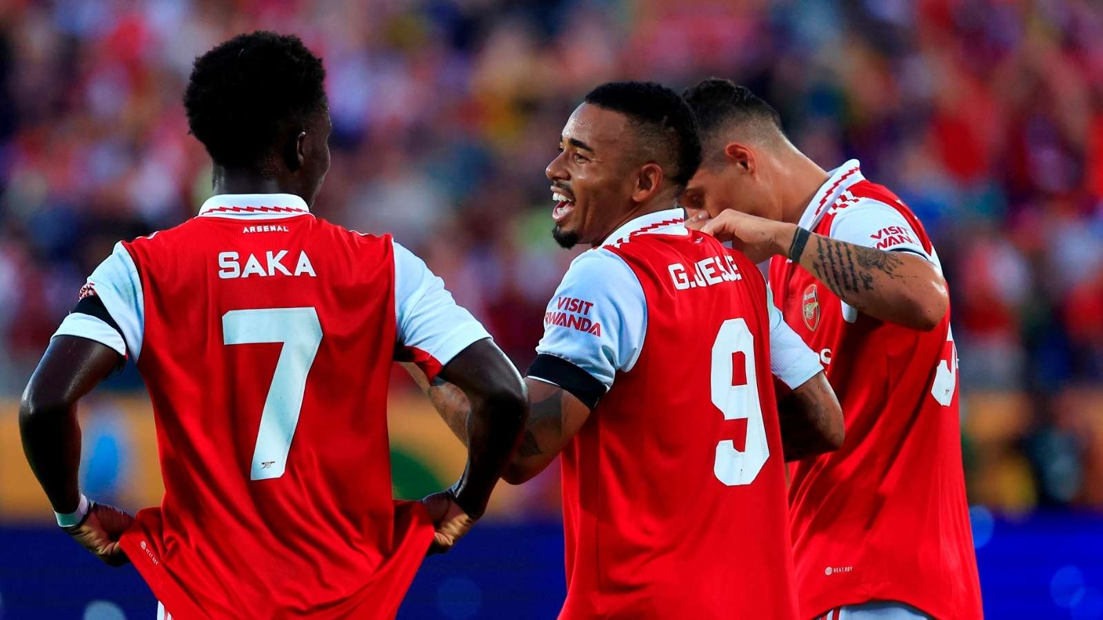 後者在短期 後者在短期